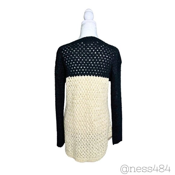 DEX Black & Cream Basket Weave Sweater / Size L - Picture 2 of 5